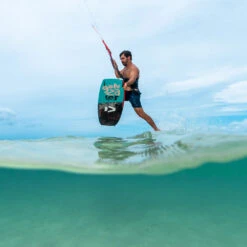 PLANCHE DUOTONE GONZALES 2023 12 PLANCHE DUOTONE GONZALES 2023 -Surf Sportif 5 06 04 2023 09 42 02