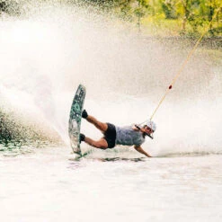 WAKEBOARD LIQUID FORCE BUTTERSTICK 2023 -Surf Sportif butterstick 3 20 01 2023 10 26 39