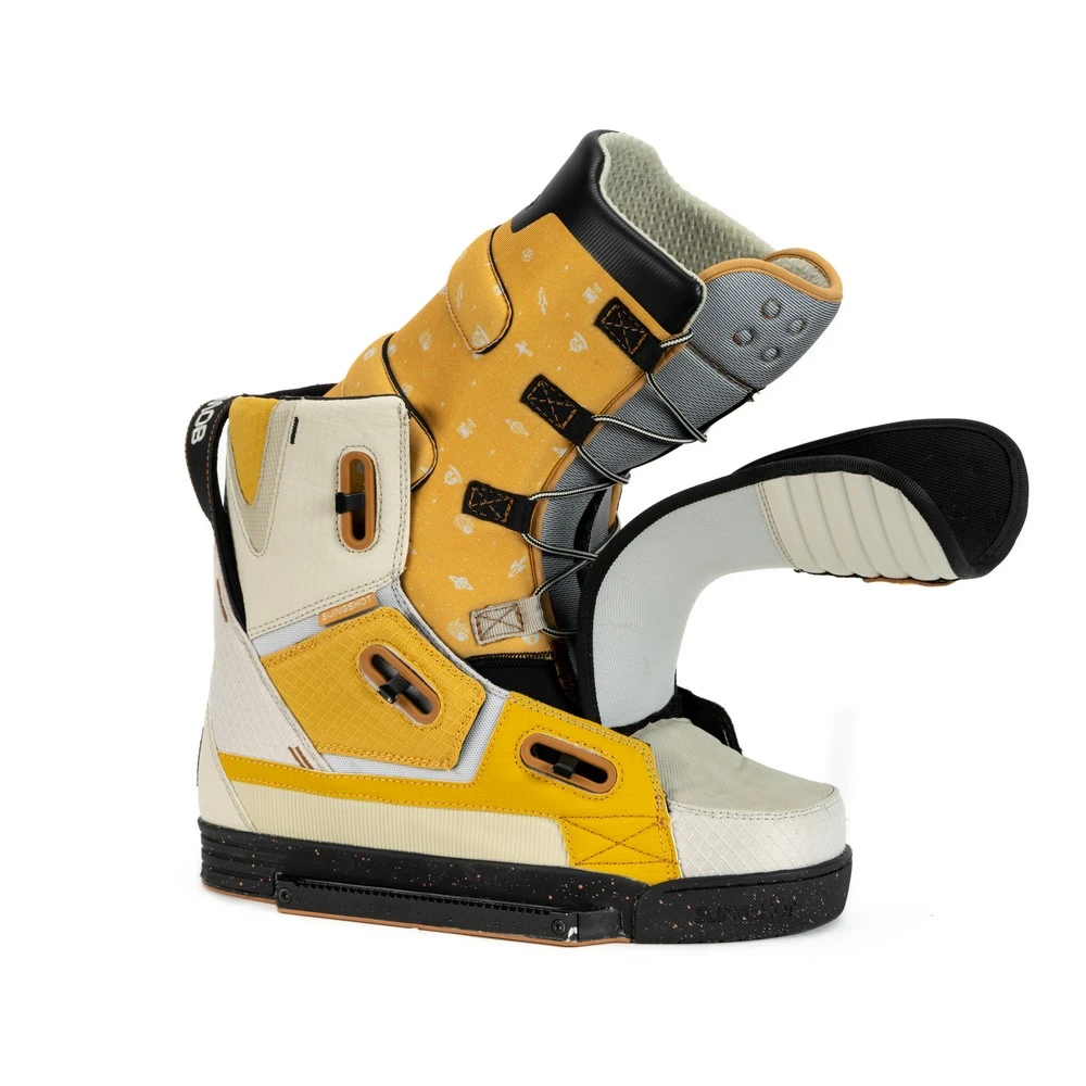 Pack Wakeboard Slingshot Solo + Space Mob 2023 9 Pack Wakeboard Slingshot Solo + Space Mob 2023 – Image 9