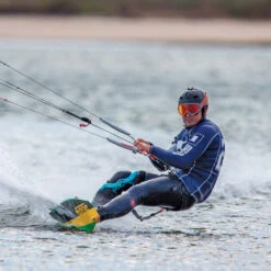 PLANCHE F-ONE SPEED GUN ALEX CAIZERGUES PRO MODEL -Surf Sportif f2 16 07 2019 15 08 08