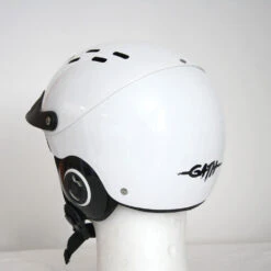 CASQUE GATH GEDI BLANC -Surf Sportif gath casque gedi white hd2 03 07 2014 11 57 33