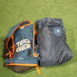 F-One AILE DE KITESURF OCCASION F ONE 2023 10.0M TRIGGER 7 F-One AILE DE KITESURF OCCASION F ONE 2023 10.0M TRIGGER -Surf Sportif img 8900 13 01 2023 10 37 11