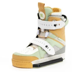 CHAUSSES WAKEBOARD FEMME SLINGSHOT JEWEL 2022 -Surf Sportif jewel1 29 09 2021 16 15 59