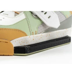 CHAUSSES WAKEBOARD FEMME SLINGSHOT JEWEL 2022 -Surf Sportif jewel4 29 09 2021 16 17 12