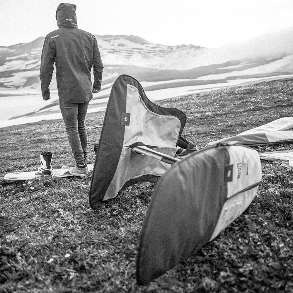 HOUSSE DE MAT DE FOIL MANERA 2022 1 HOUSSE DE MAT DE FOIL MANERA 2022