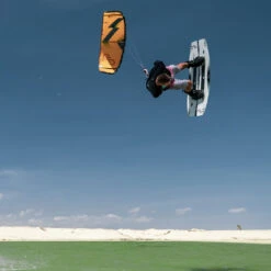 AILE DE KITESURF ELEVEIGHT RS V7 ORANGE 2023 -Surf Sportif rs v7 3 13 03 2023 15 31 15