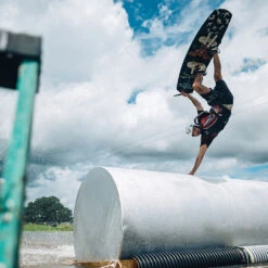 WAKEBOARD SLINGSHOT COALITION 2023 -Surf Sportif sans titre 25 10 08 2022 15 26 35