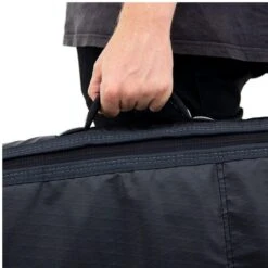 HOUSSE DE SURF FCS TRAVEL 2 WHEELIE LONGBOARD 9.2 NOIR/GRIS -Surf Sportif sans titre 2 04 05 2020 09 14 02