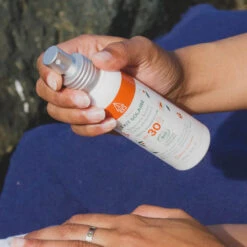 CREME SOLAIRE EQ SPRAY SPF30 100ML -Surf Sportif sans titre 2 22 03 2023 09 15 23