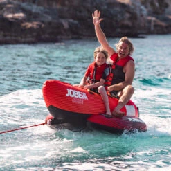 BOUEE TRACTEE BANANE ROUGE CHASER JOBE 2 PERSONNES -Surf Sportif sans titre 40 24 12 2019 14 23 24