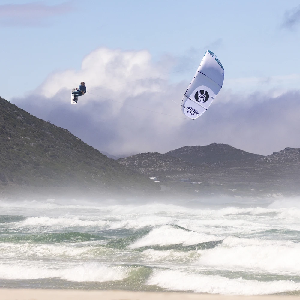 AILE DE KITESURF CABRINHA NITRO APEX BLANC 2023 5 AILE DE KITESURF CABRINHA NITRO APEX BLANC 2023 – Image 5