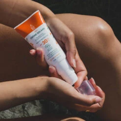 CREME SOLAIRE EQ SPF30 50ML -Surf Sportif sans titre 5 21 03 2023 16 00 34