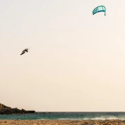 AILE DE KITESURF F-ONE TRIGGER 2023 ABYSS/FLAME 11 AILE DE KITESURF F-ONE TRIGGER 2023 ABYSS/FLAME -Surf Sportif trigger flame 7 19 08 2022 15 11 43